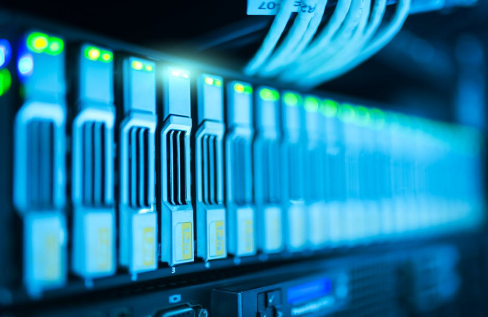 Wat is een dedicated server en voor wie is deze geschikt?