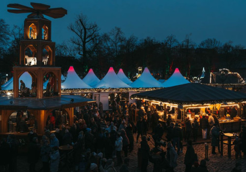 Kerstmarkt Saarbrücken: wat je vooraf online regelt en wat je ter plekke koopt