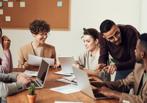 De kunst van effectief vergaderen? Tips en technieken voor productieve bijeenkomsten!