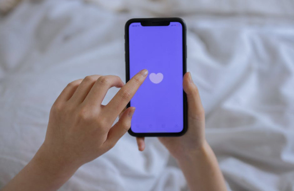 Spannend chatten? Online flirten doe je zo!